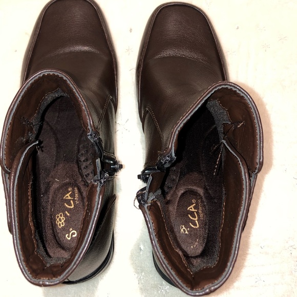 Brown ankle boots - Picture 9 of 11